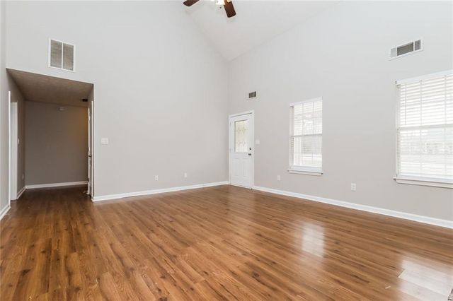 100 Rainwater Court, Mcdonough, GA 30252