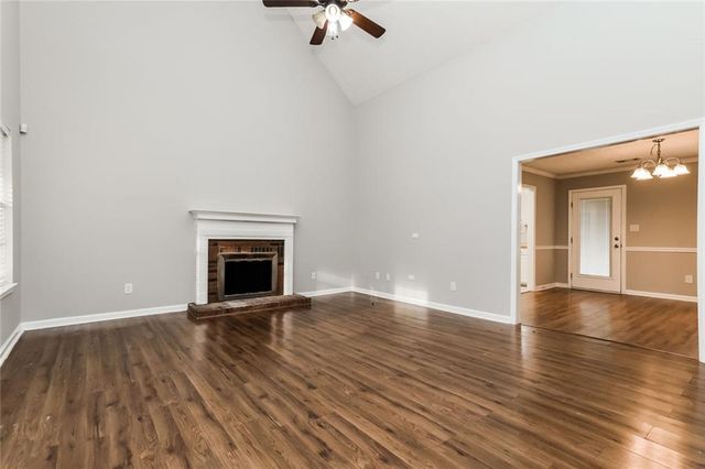 100 Rainwater Court, Mcdonough, GA 30252