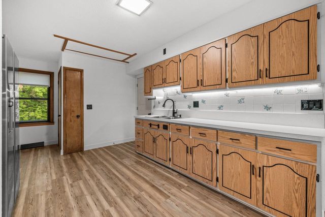 1012 Arcadian AVENUE, Waukesha, WI 53186