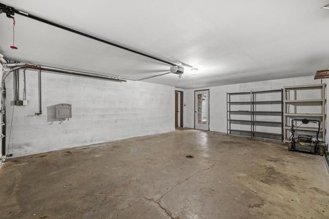 1012 Arcadian AVENUE, Waukesha, WI 53186