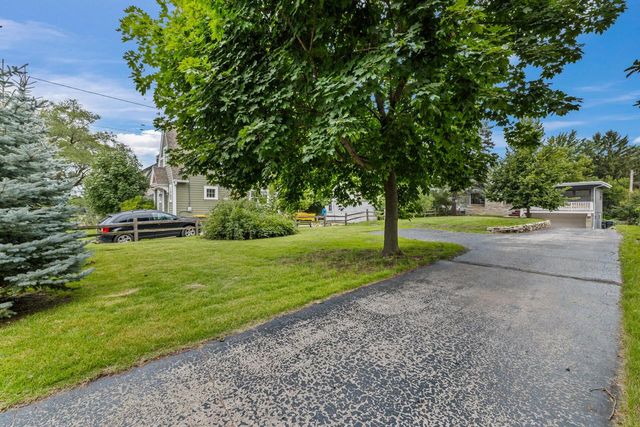 1012 Arcadian AVENUE, Waukesha, WI 53186
