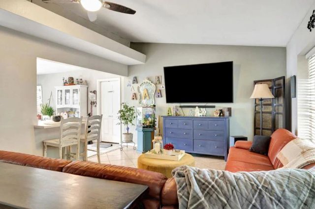 1105 Bostonia, El Cajon, CA 92021