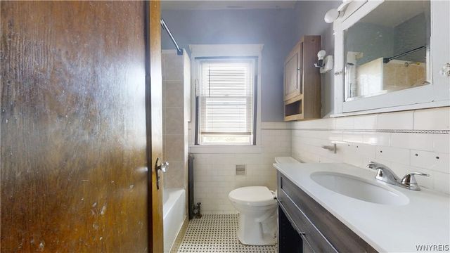 425 Johnson Street, Buffalo, NY 14211
