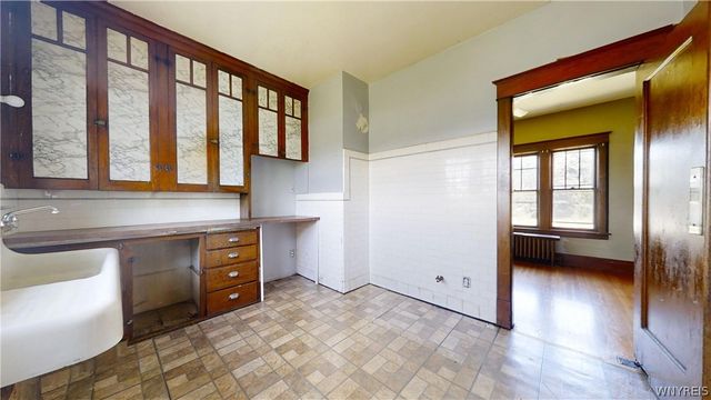 425 Johnson Street, Buffalo, NY 14211