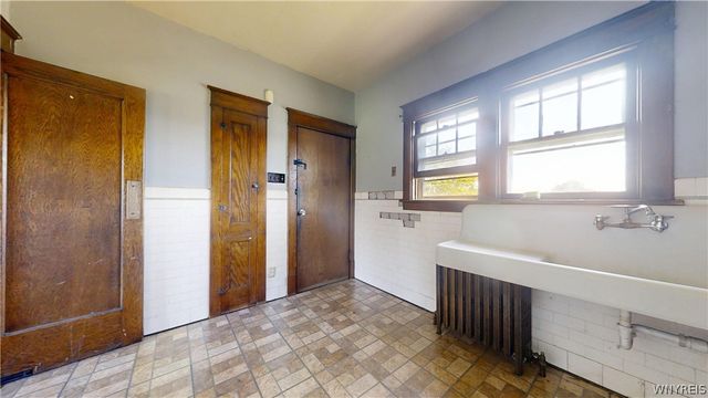 425 Johnson Street, Buffalo, NY 14211