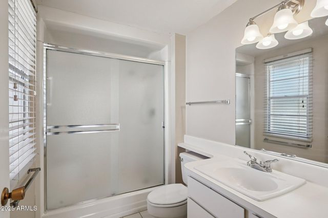 17818 N BUNTLINE Drive, Sun City West, AZ 85375