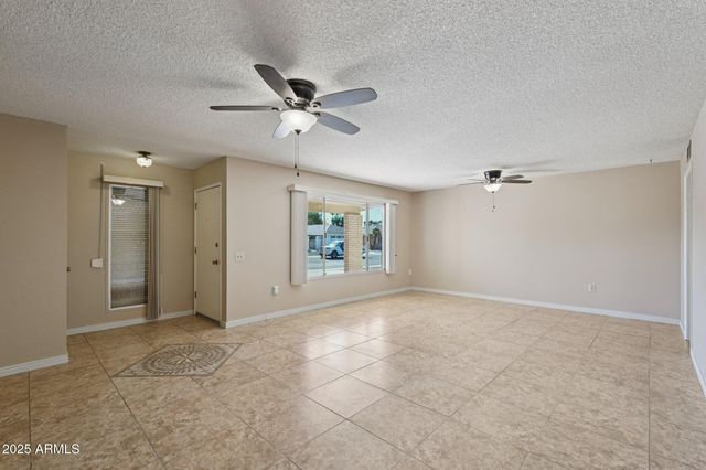 17818 N BUNTLINE Drive, Sun City West, AZ 85375