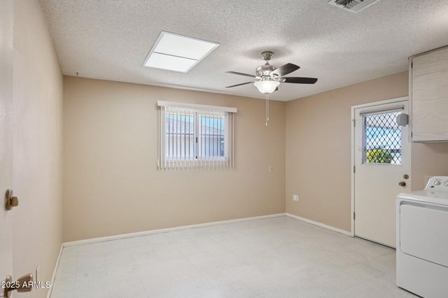 17818 N BUNTLINE Drive, Sun City West, AZ 85375