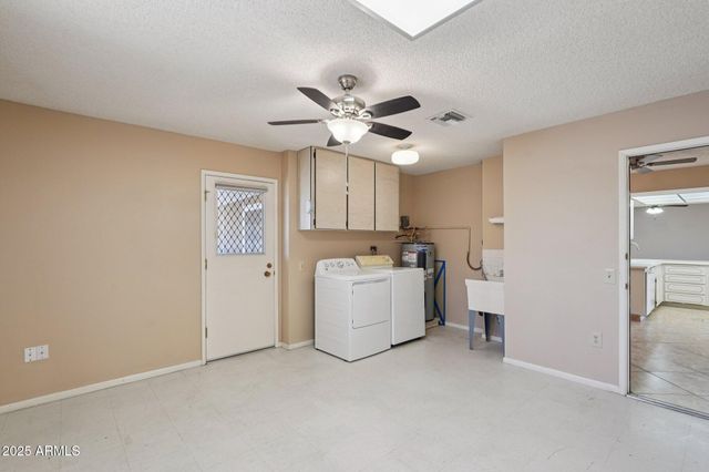 17818 N BUNTLINE Drive, Sun City West, AZ 85375