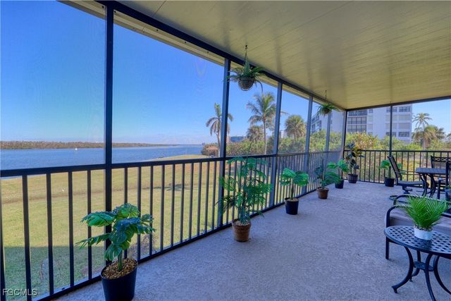 4253 Bay Beach LN G1, Fort Myers Beach, FL 33931