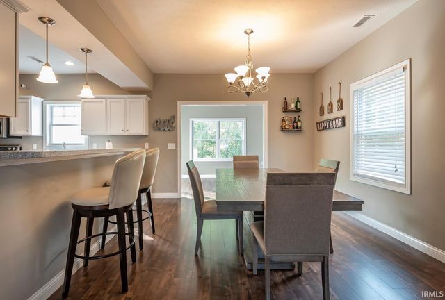 2870 E Creeks Edge Drive, Bloomington, IN 47401