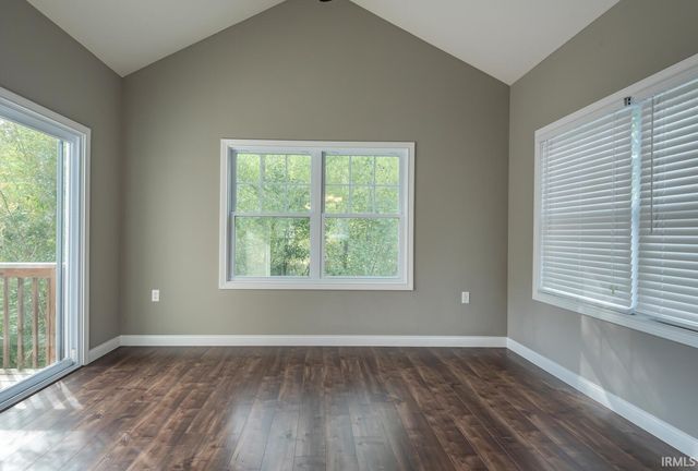 2870 E Creeks Edge Drive, Bloomington, IN 47401