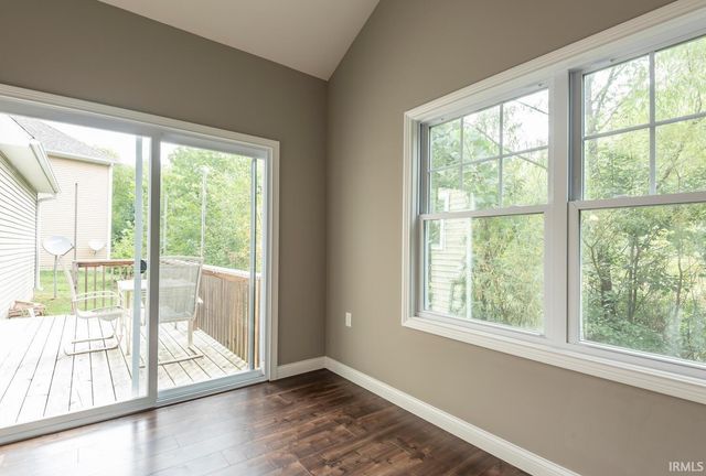 2870 E Creeks Edge Drive, Bloomington, IN 47401