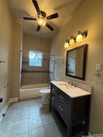 210 Eleanor Ave Apt 3, San Antonio, TX 78209