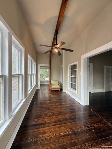 210 Eleanor Ave Apt 3, San Antonio, TX 78209