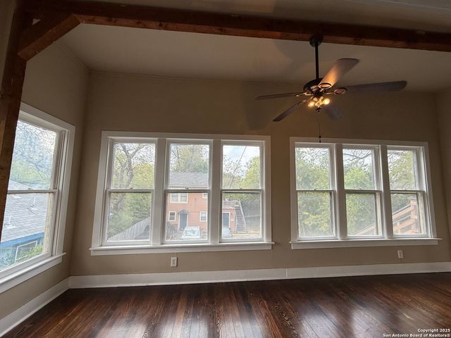 210 Eleanor Ave Apt 3, San Antonio, TX 78209