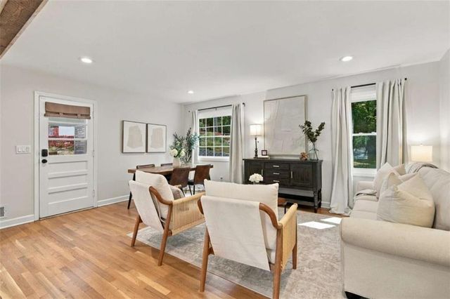 305 Norcross Street, Roswell, GA 30075