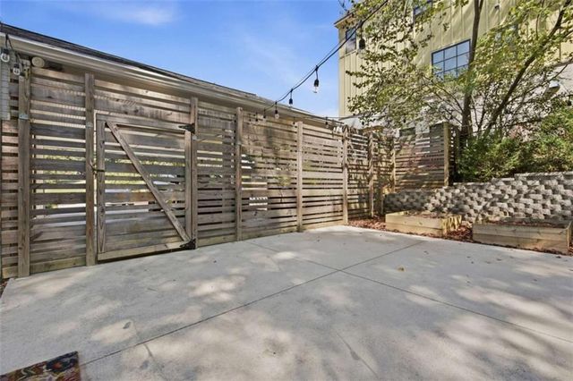 305 Norcross Street, Roswell, GA 30075