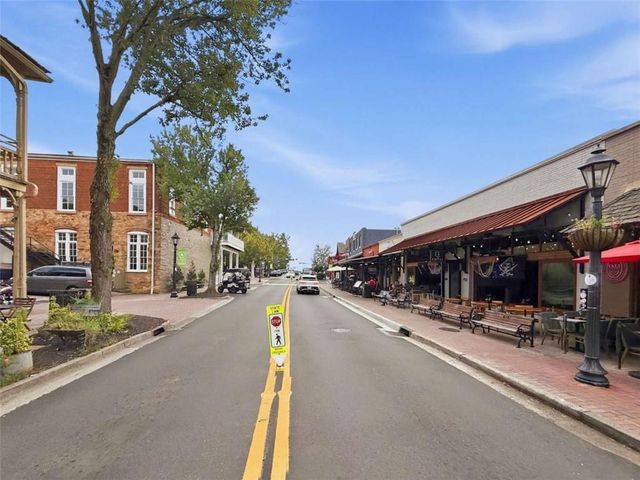 305 Norcross Street, Roswell, GA 30075