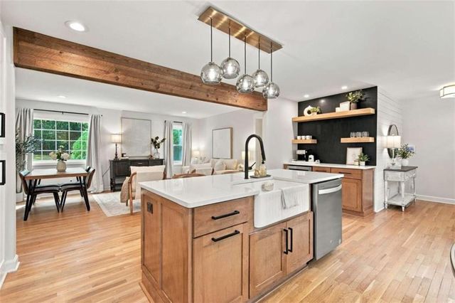 305 Norcross Street, Roswell, GA 30075
