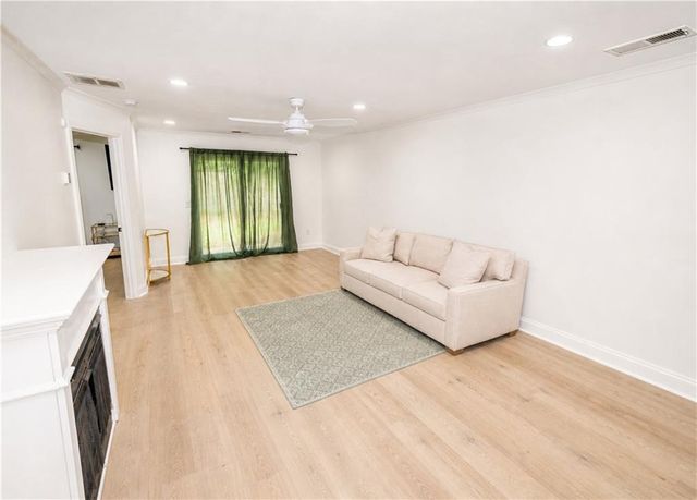 403 Tara Commons Circle, Loganville, GA 30052