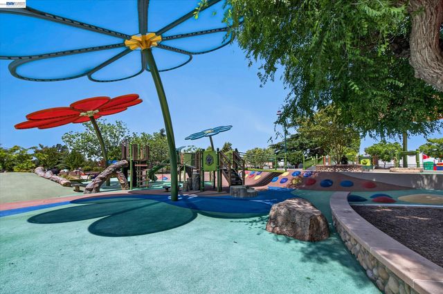 471 Bernal Ave, Livermore, CA 94551