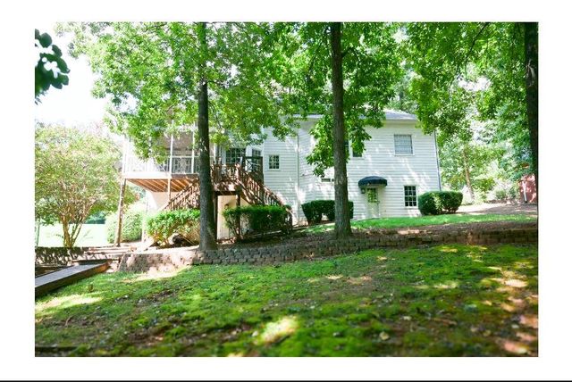 3885 Waterford Drive, Suwanee, GA 30024