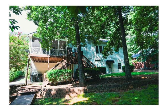3885 Waterford Drive, Suwanee, GA 30024