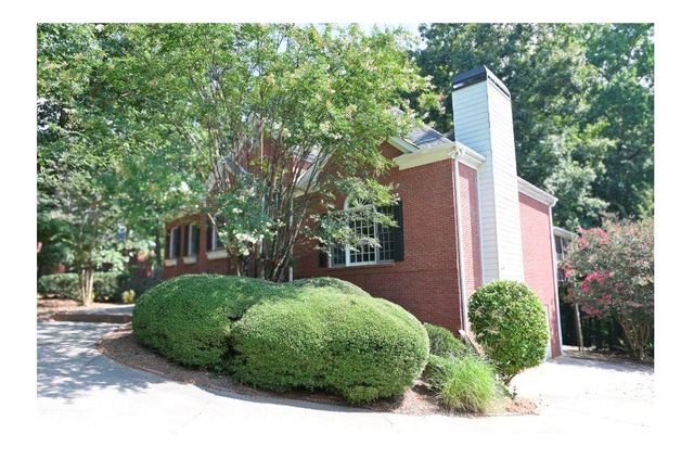 3885 Waterford Drive, Suwanee, GA 30024