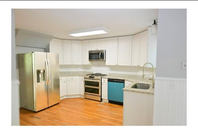 3885 Waterford Drive, Suwanee, GA 30024