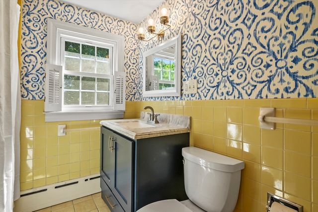 123 Pearl Hill Rd, Fitchburg, MA 01420