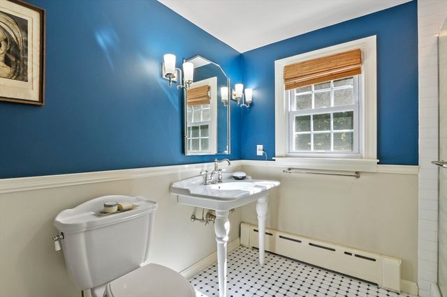 123 Pearl Hill Rd, Fitchburg, MA 01420