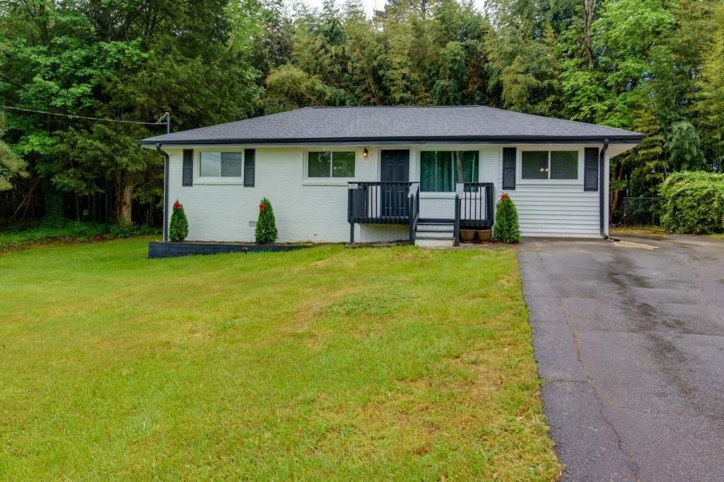 2636 Sandtown SW Road, Marietta, GA 30060