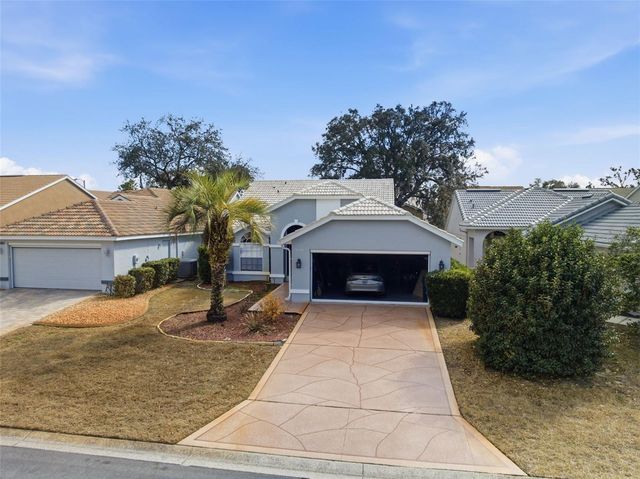 9376 FRENCH QUARTERS CIRCLE, Weeki Wachee, FL 34613