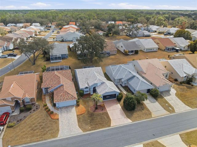 9376 FRENCH QUARTERS CIRCLE, Weeki Wachee, FL 34613