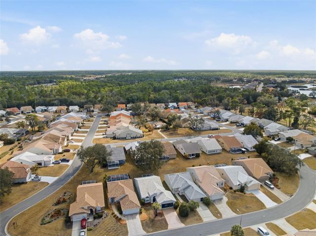 9376 FRENCH QUARTERS CIRCLE, Weeki Wachee, FL 34613