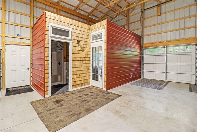 6830 N 120th Avenue, Hart, MI 49420