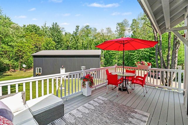 6830 N 120th Avenue, Hart, MI 49420