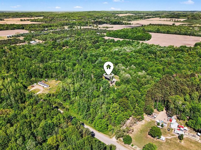 6830 N 120th Avenue, Hart, MI 49420