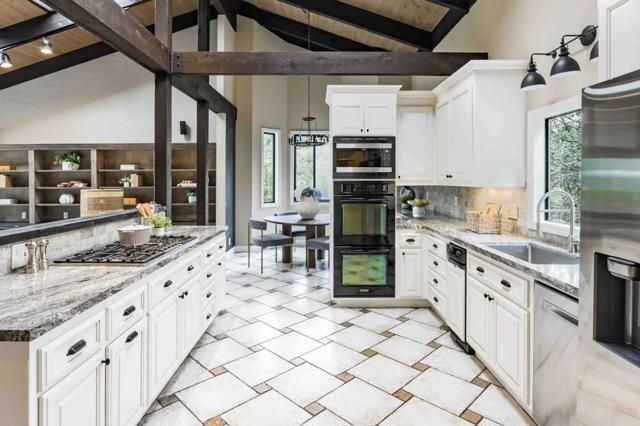 61 Oak Haven Way, Woodside, CA 94062