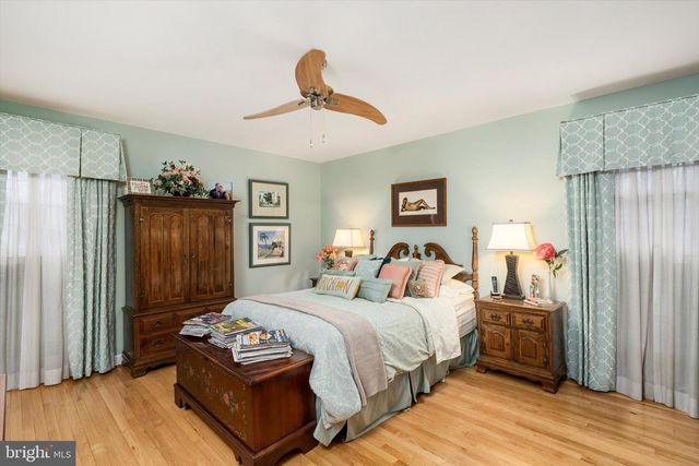 9 POE LANE, Allentown, NJ 08501