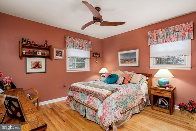 9 POE LANE, Allentown, NJ 08501