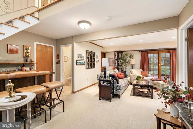 9 POE LANE, Allentown, NJ 08501