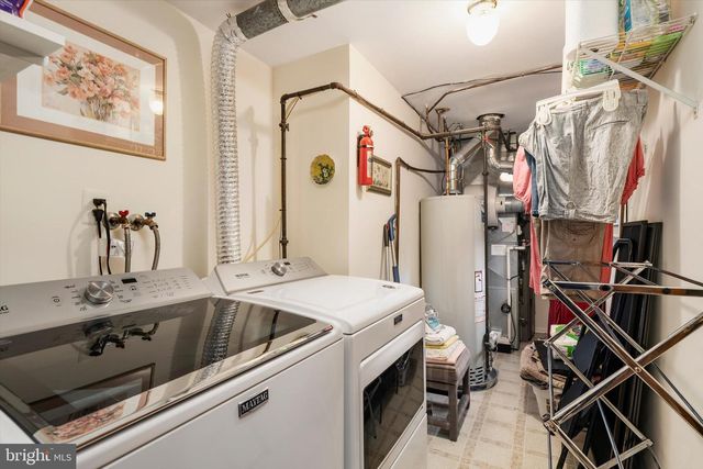 9 POE LANE, Allentown, NJ 08501