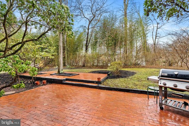 9 POE LANE, Allentown, NJ 08501