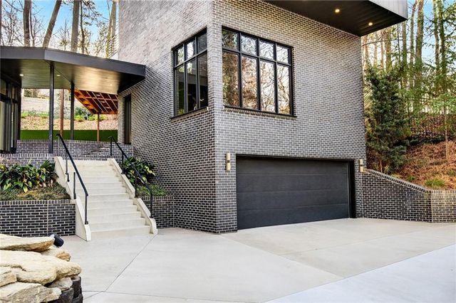 345 Pinecrest Road NE, Atlanta, GA 30342