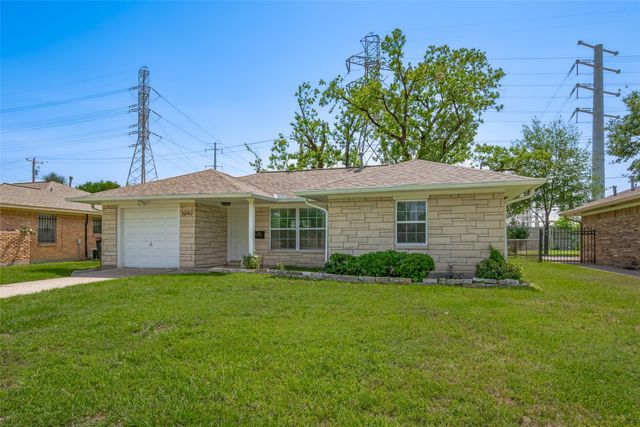 3042 Oak Forest Drive, Houston, TX 77018