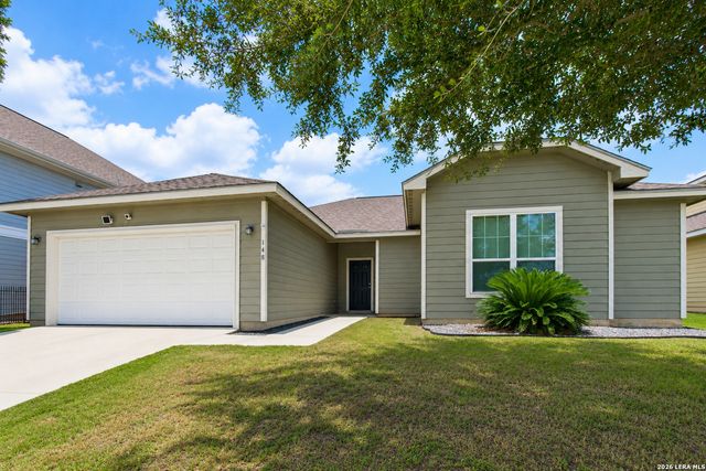 148 Lark Hill, Floresville, TX 78114
