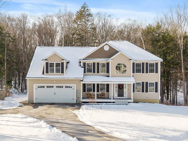 35 Emily Lane, Danville, NH 03819