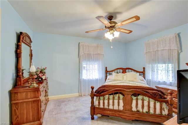 3904 Wyatt DR, Portsmouth, VA 23703